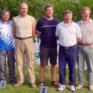 2003 LM Feld